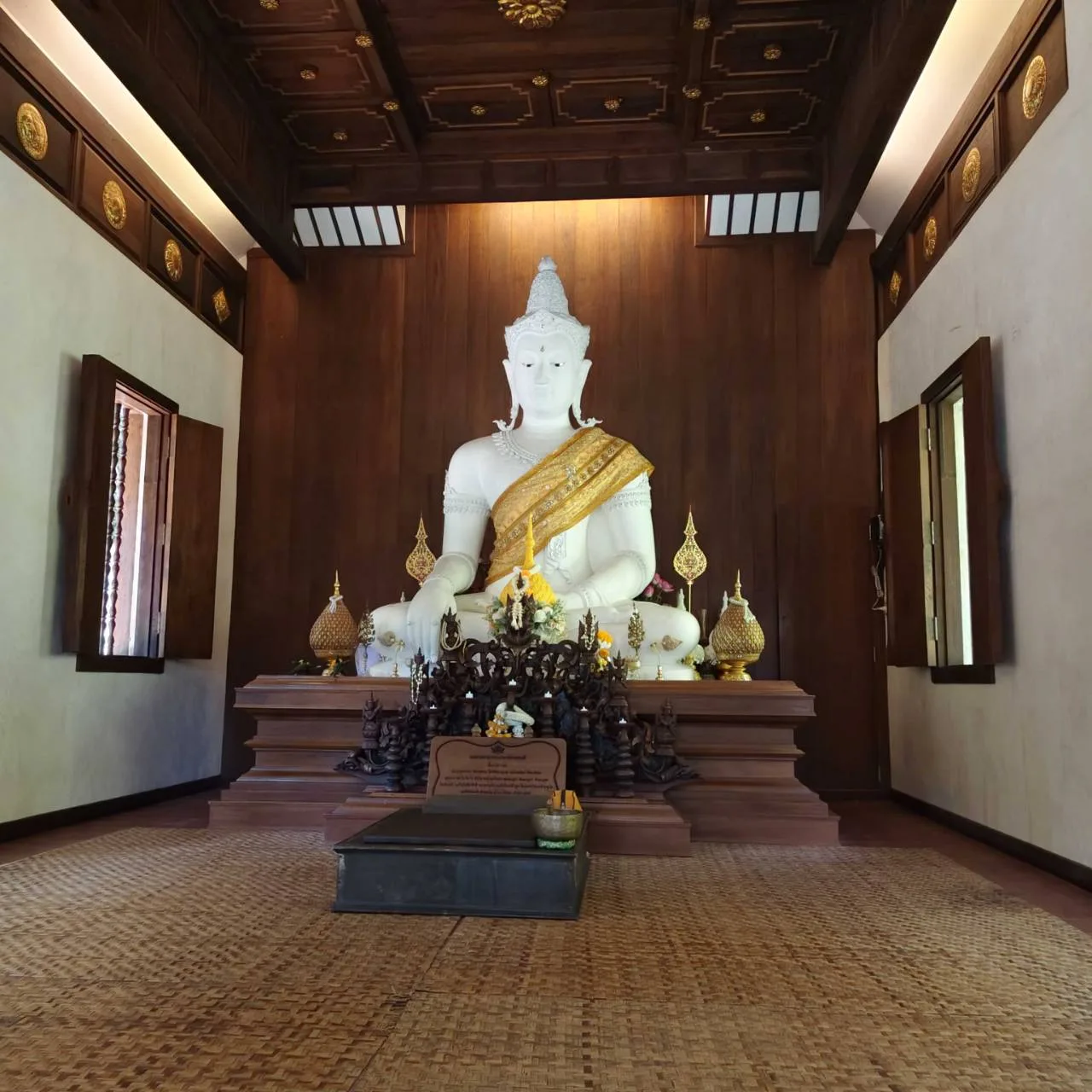 Read more about the article Sacred Mountain & Doi Hua Moo Private Hiking Tour